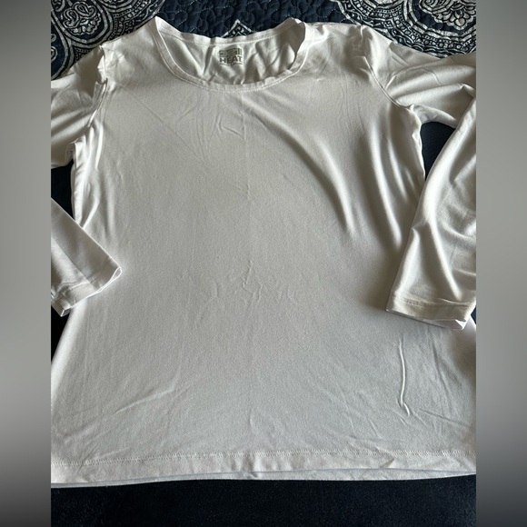 32 degrees woman’s white long sleeve top. Basic layer 🤍 size large - Picture 6 of 7